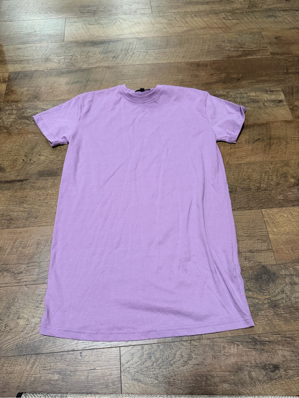 Missguided + Lilac Short Sleeve Crewneck T-Shirt dress